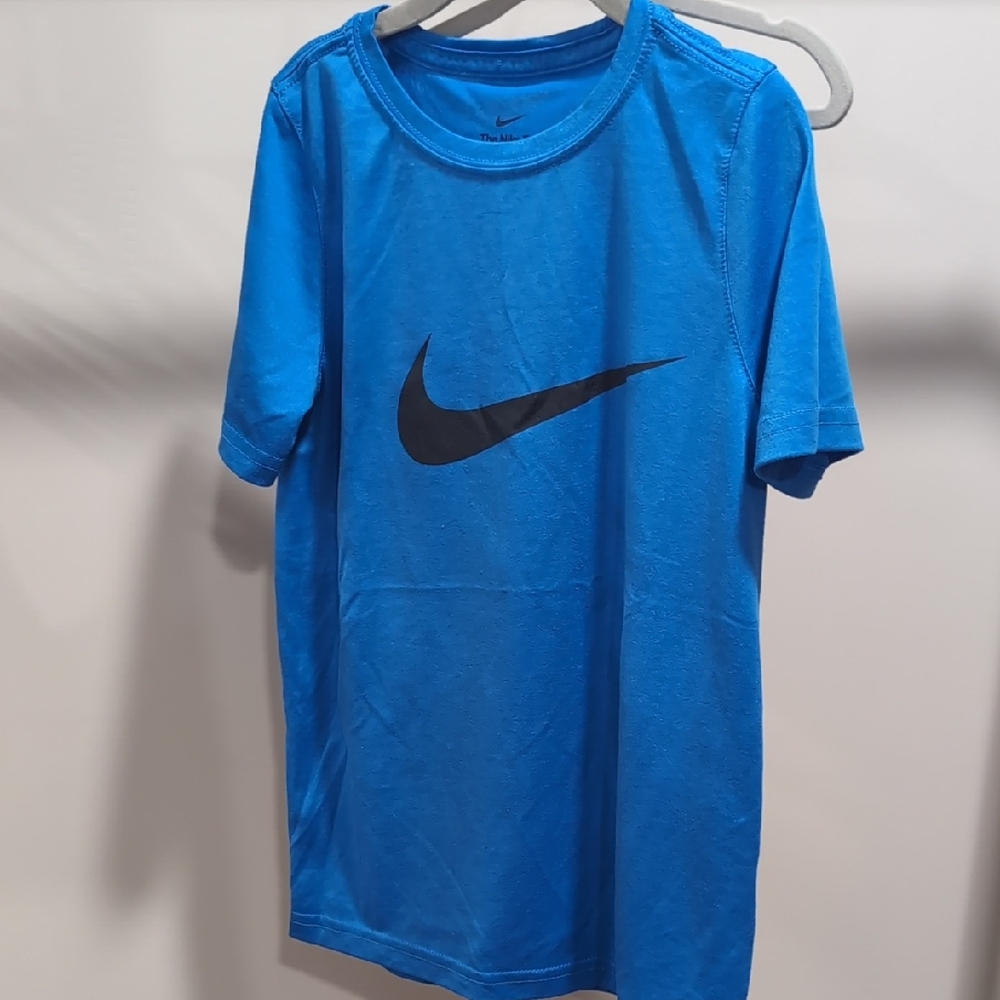 Nike Tee